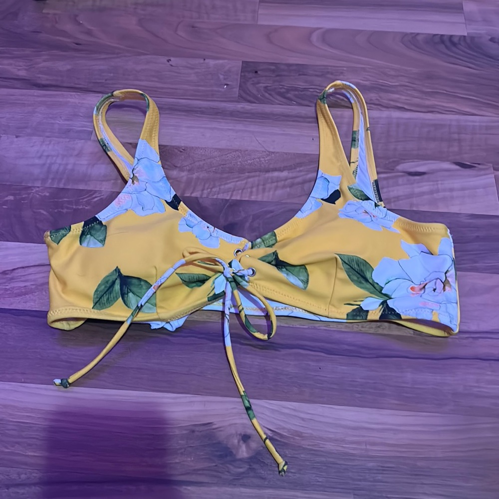 Flower yellow swimsuit top
